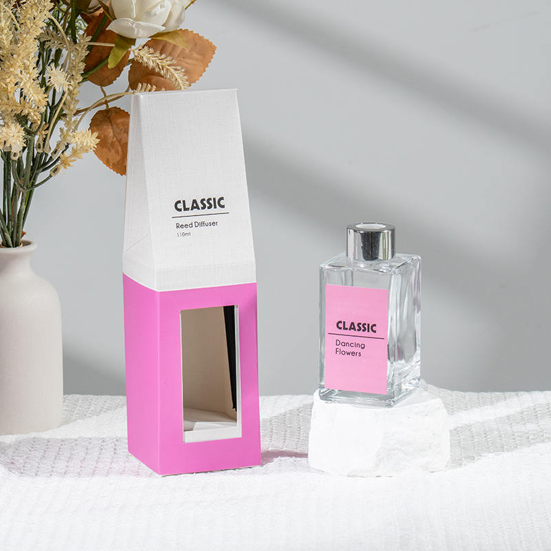 Classic altum quadratum lagenam vitream calamum diffundentem