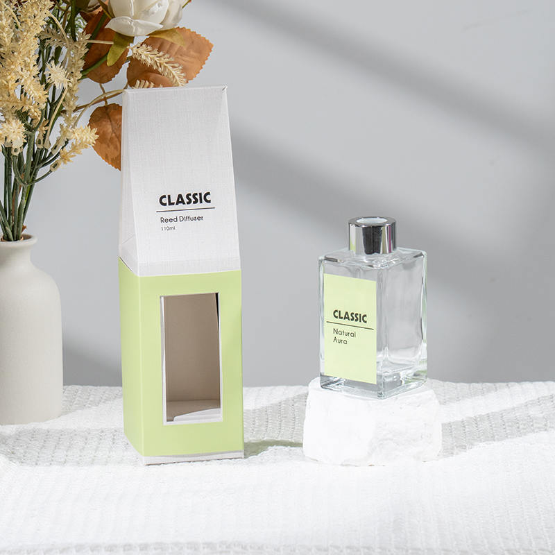 Classic altum quadratum lagenam vitream calamum diffundentem