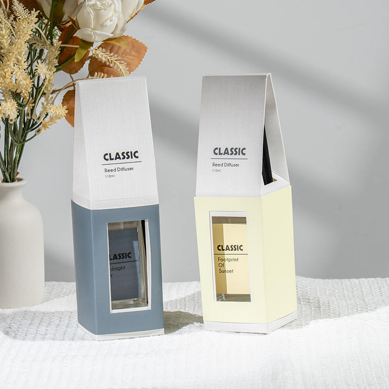 Classic altum quadratum lagenam vitream calamum diffundentem