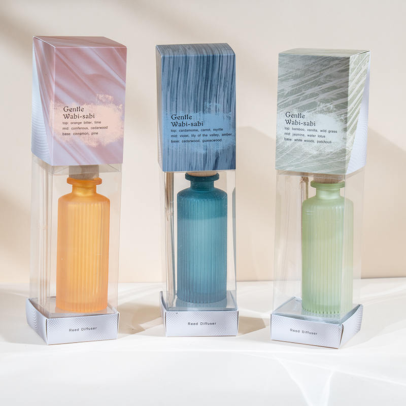 Alta verticalis clavum rotundum vitreum calamus diffundens aroma diffundens oleum opificem