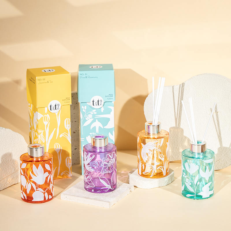 Classic altum rotundum utrem calamum diffundens cum excudendi